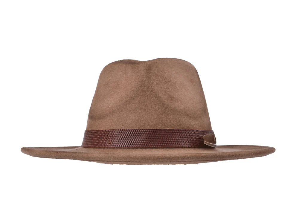 USED EFFECT HAT