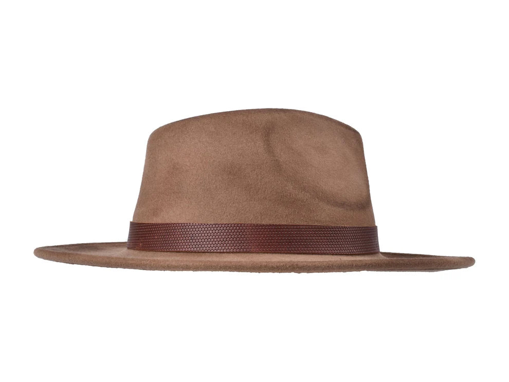 USED EFFECT HAT