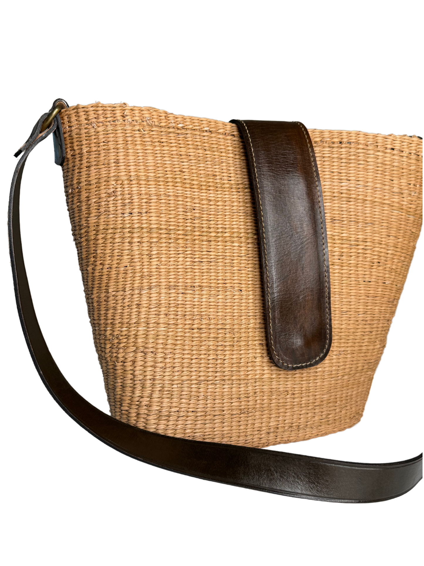 TOQUILLA STRAW FLAP BAG + CROSSBODY STRAP