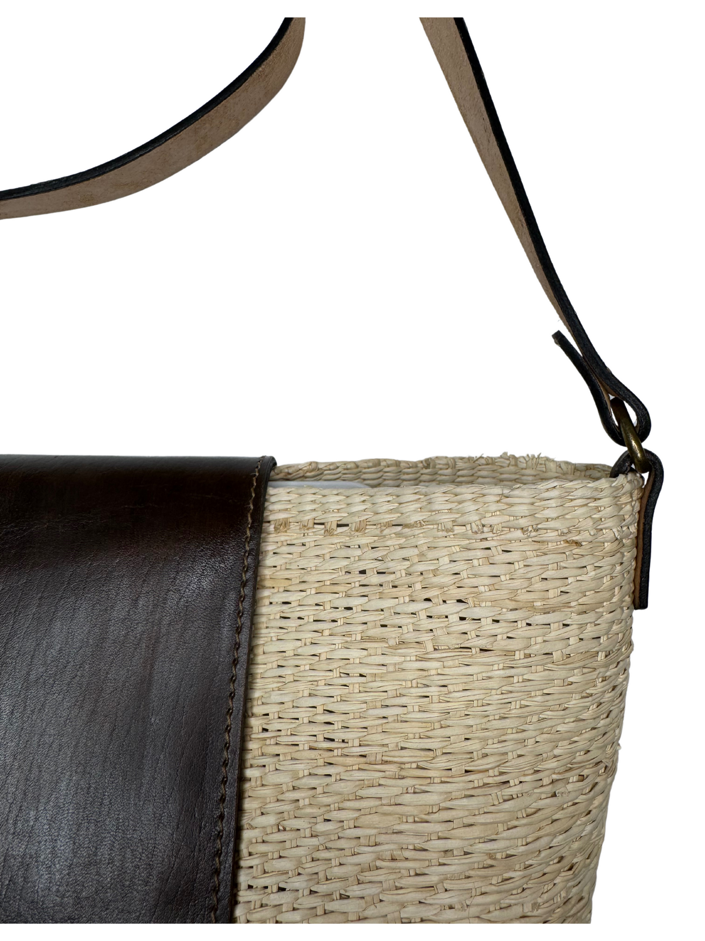 TOQUILLA STRAW FLAP BAG + CROSSBODY STRAP